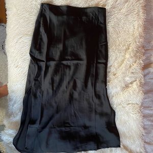 PRINCESS POLLY BLACK MIDI SKIRT SIZE 4